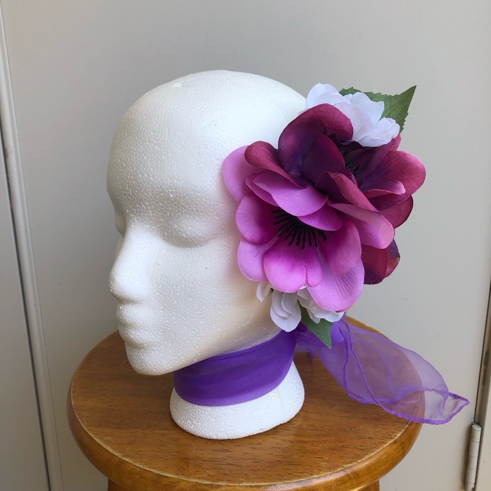 Pinup / Rockabilly Purple Floral Hair Clip